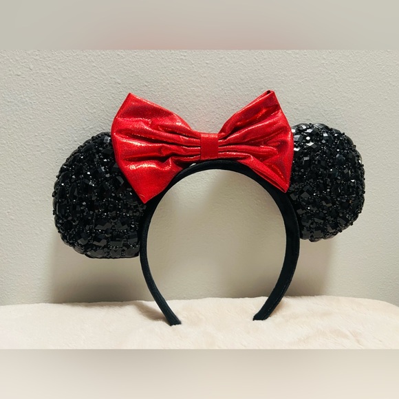 Disney Rhinestone Ears Red Bow Handmade - Picture 2 of 3